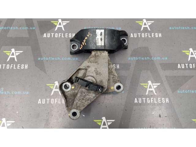 Подушка двигуна/ опора/ кронштейн 112844547R, 112106577R Dacia Logan 2 Sandero 2 Renault Captur Clio 4 бу